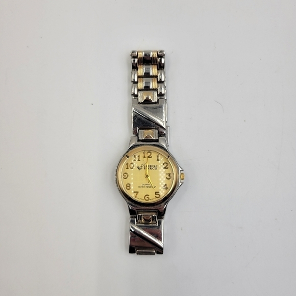 Vintage American Force Quartz Water Resistant Watch - New Battery - Picture 1 of 6